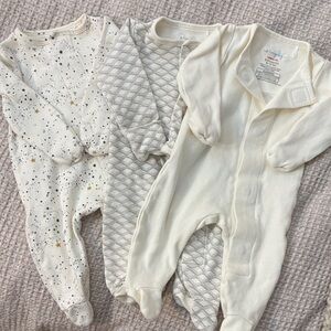 Magnetic Me Simply 0–3M Organic Cotton Footie Bundle – Cozy Cream Prints (3)